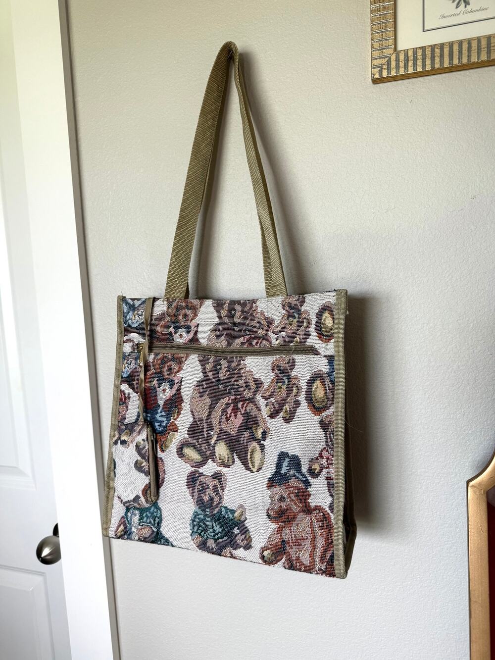 Teddy Bear Tapestry Vintage Tote Bag